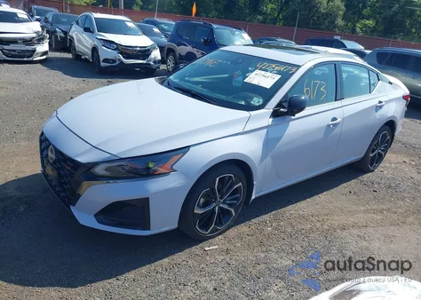 2024 Nissan Altima Sr Intelligent Awd z USA, uszkodzony, nr VIN 1N4BL4CW9RN308278